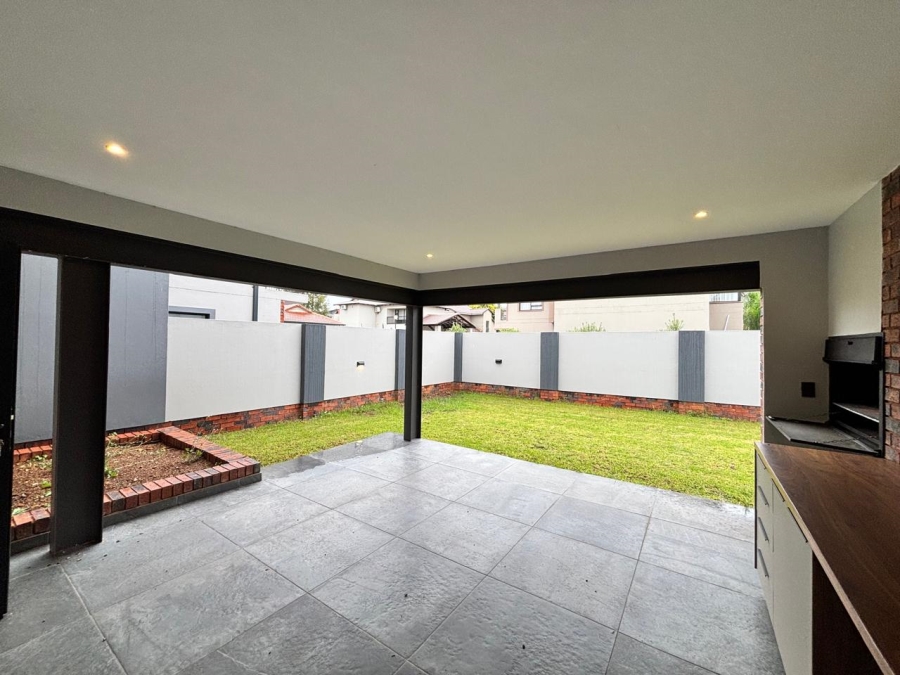 4 Bedroom Property for Sale in Grimbeeck Park North West